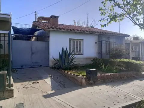 CASA EN VENTA ideal inversión Guaymallén 