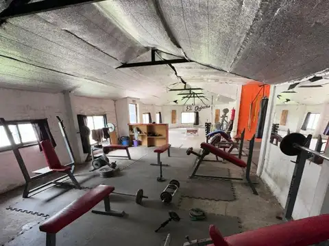 Local en Venta 50 años