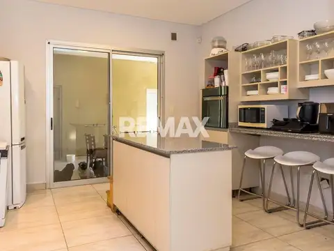 CASA EN VENTA TRES CERRITOS 3 DORM APTA CRÉDITO
