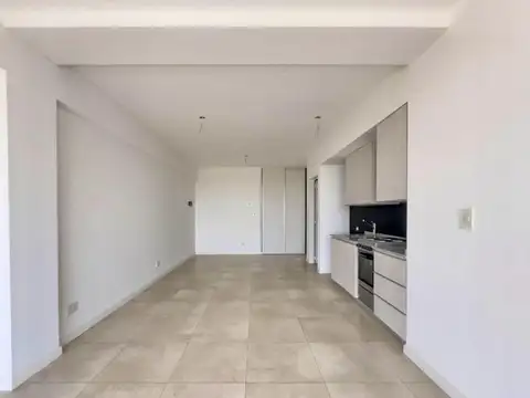 VENTA MONOAMBIENTE AMPLIO Y LUMINOSO CON AMENITIES– V. LURO