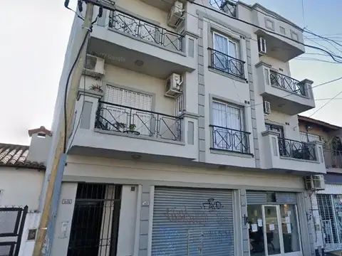 DEPARTAMENTOS 2 AMB - CON BALCON -  TERRAZA PROPIA-
