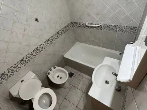 DEPARTAMENTOS 2 AMB - CON BALCON -  TERRAZA PROPIA-