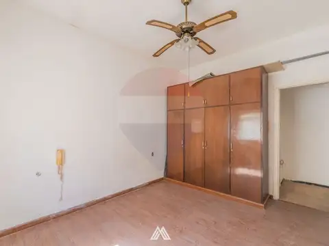 Casa 1 dormitorio con patio ingreso independiente