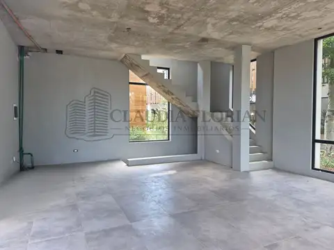 Local en Alquiler en Bella Vista, USD 3.500