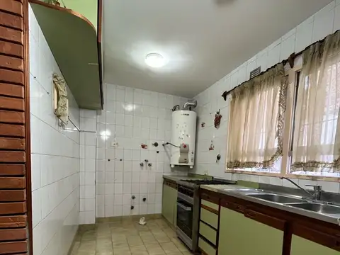 Departamento en Alquiler en Flores, $ 550.000