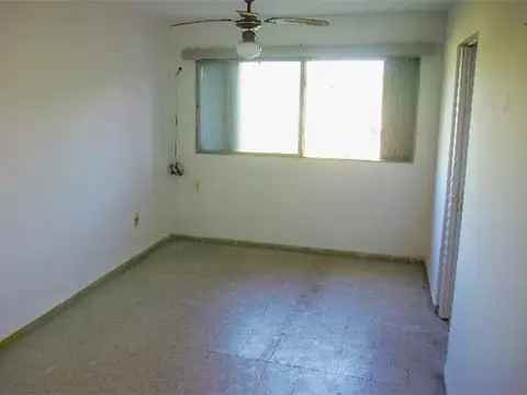 Apto en Planta Baja- 2 Dormitorios