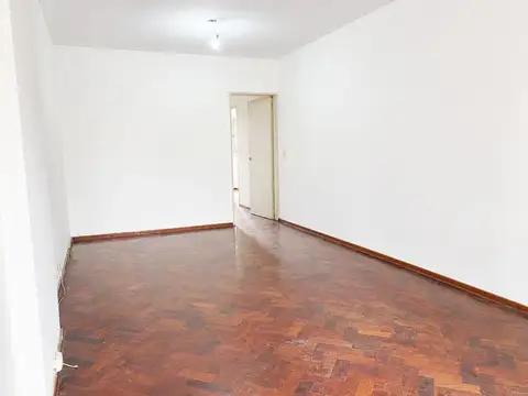 Maipú 1200
