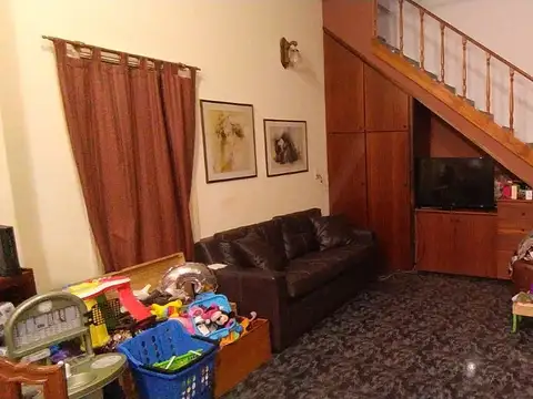 BAJO SU PRECIO!!  PH 4 amb - Terraza - Entrada independiente - Excelente oportunidad!!!