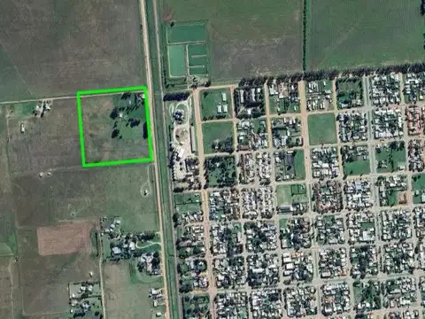 Avenida Adolfo Kugler y Avenida Rivadavia