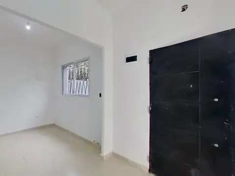 Depto Tipo Casa en Venta en Villa Libertad, USD 52.000