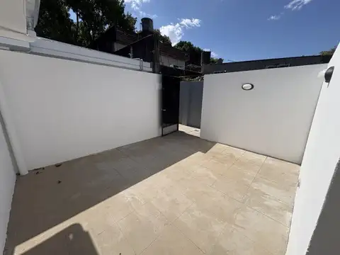 Depto Tipo Casa en Alquiler A Estrenar