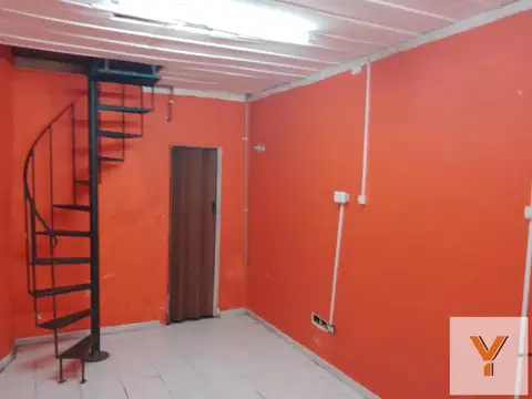 Local en Venta 35 años
