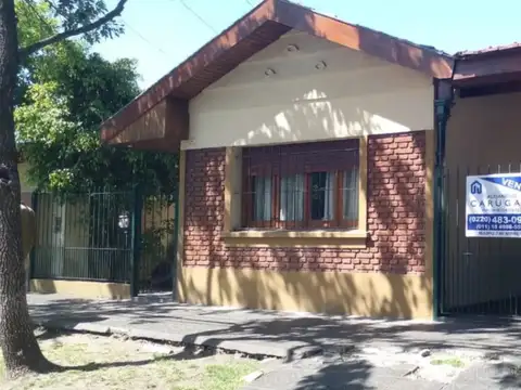 Casa en venta c/ cochera en Merlo