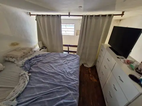 Depto Tipo Casa 2 ambientes con 1 baño