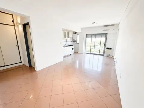 Triunvirato 5486 , Piso 8