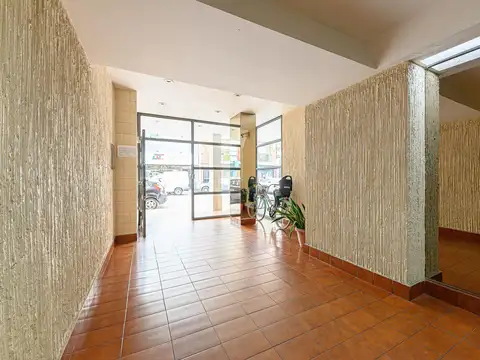 Venta departamento 3 ambientes en Caballito con balcón