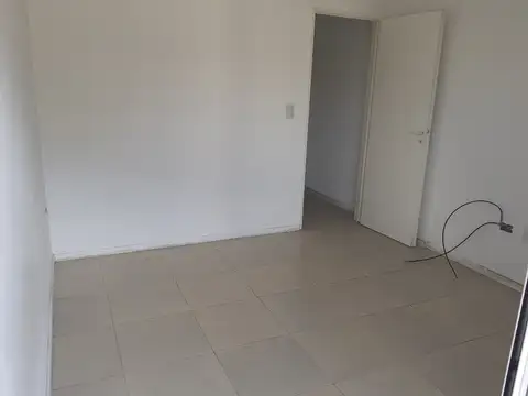 Departamento en Alquiler en Belen de Escobar, $ 440.000