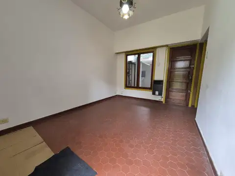 Depto Tipo Casa en Alquiler de 2 ambientes