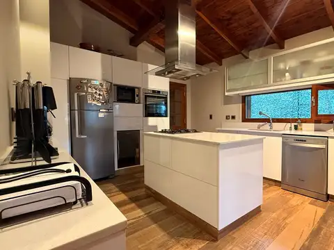 Casa en Venta en San Carlos de Bariloche, Bariloche