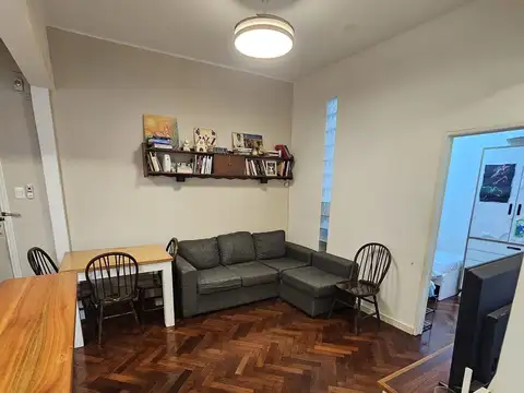 Depto Tipo Casa en Venta en Flores Norte, USD 70.000