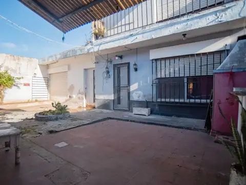 VENTA CASA HURLINGHAM OPORTUNIDAD A REFACCIONAR