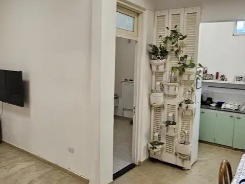 Depto Tipo Casa 4 ambientes con 2 baños