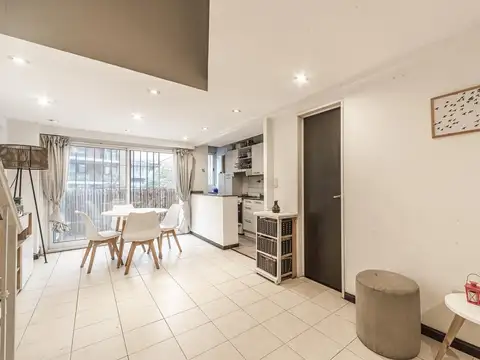 VENTA DEPARTAMENTO 4 AMBIENTES BELGRANO BALCON Y PATIO