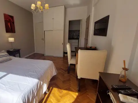 Recoleta - Laprida y Peña, 1 amb Luminoso - Amoblado