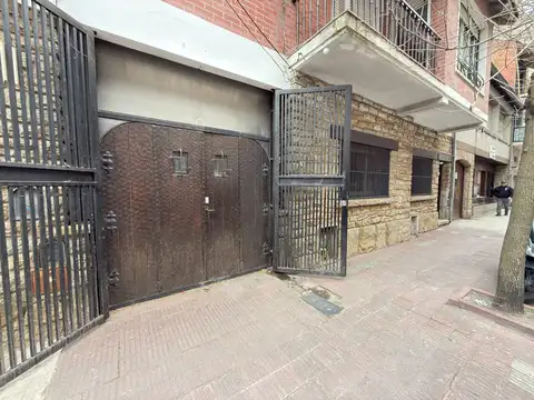PH 3 AMBIENTES+DEPENDENCIA, GARAGE/PATIO LA PERLA.