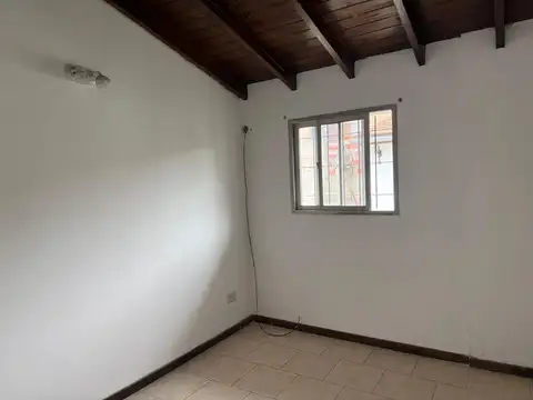 Departamento en Alquiler en Pilar Centro, $ 300.000