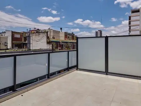 Vidal 1900, Piso 8