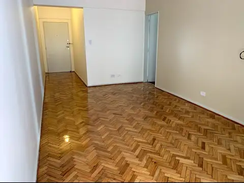 Curapaligüe 400, Piso 4