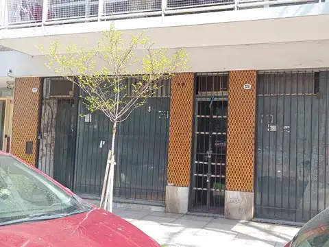 LOCAL COMERCIAL A LA CALLE 