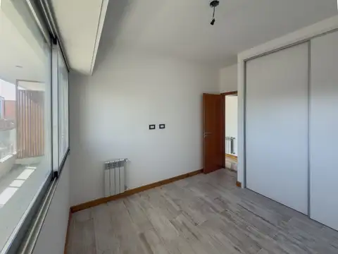 Departamento en Venta en La Plata [Cod: 7450-195]