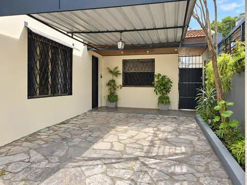 Gervacio Posadas al 700