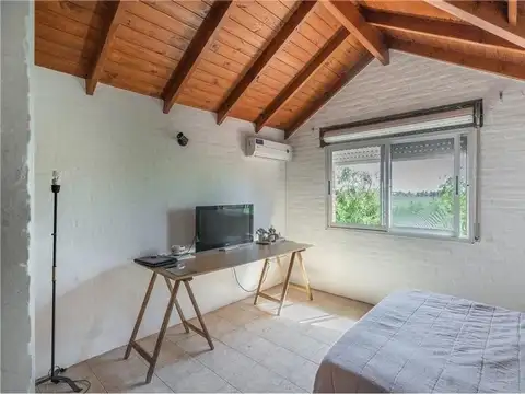 CASA EN VENTA 6 AMB. BARRIO ECHEVERRIA DEL LAGO-CANNING