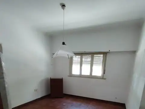 Casa en Alquiler con 1 cochera