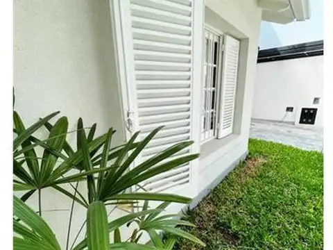 Casa en Venta en Banfield, USD 390.000