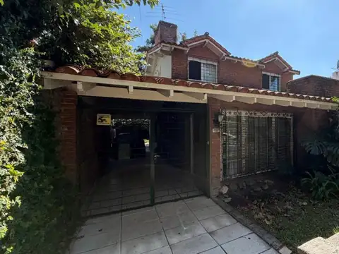 CASA 4 AMBIENTES PUNTA CHICA MEJOR ZONA DE SAN FERNANDO OPORTUNIDAD