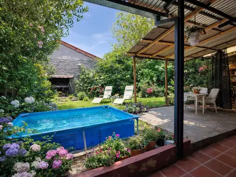 Venta casa 4 amb gran jardin A REFACCIONAR