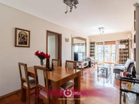 Venta departamento semipiso 3 ambientes 68M² cochera cubierta balcón al contrafrente en Caballito