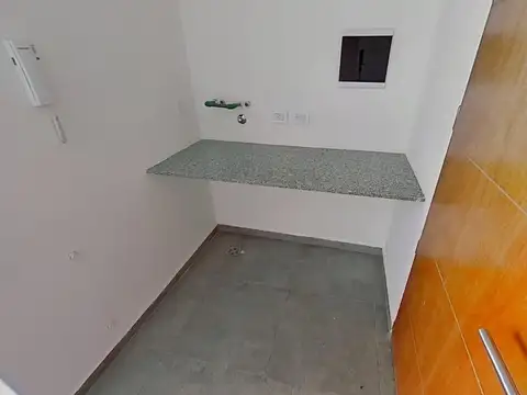 12 564 Piso 3 A (43 y 44)