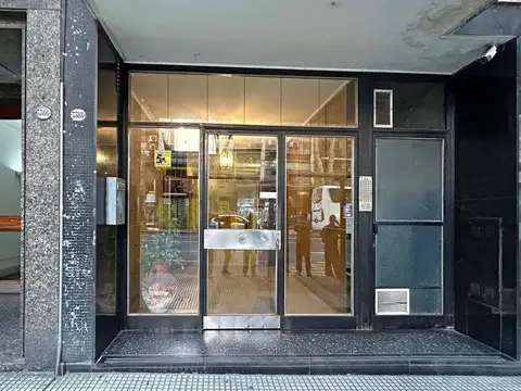 Av. Santa Fe 3300