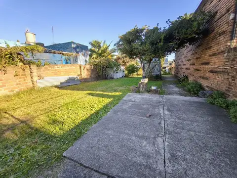 Terreno baldío único con mejoras de 8,66mts x36 mts de fondo ,zona holters, ideal proyecto
