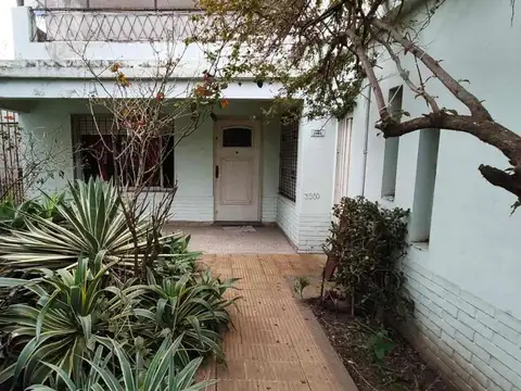 Muñoz 3900