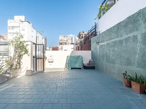Depto Tipo Casa en Venta de 3 ambientes