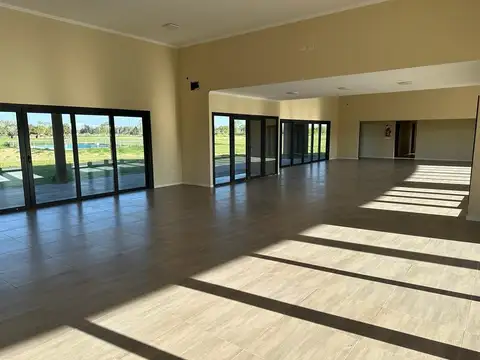 Terreno en Venta, FOS 0,25