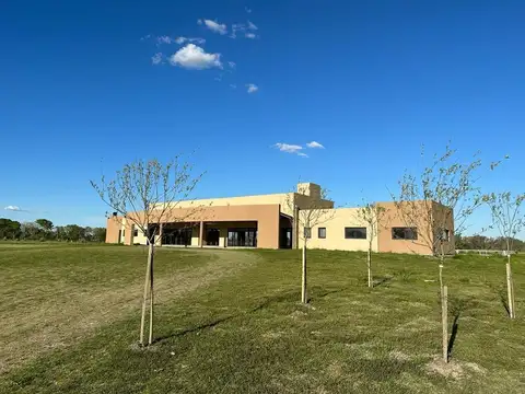 Terreno en Venta, FOT 0,3