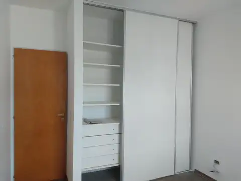 Departamento en Alquiler en Villa Saenz Peña, $ 900.000