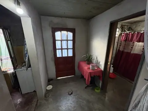 Casa en lote esquina en Libertad